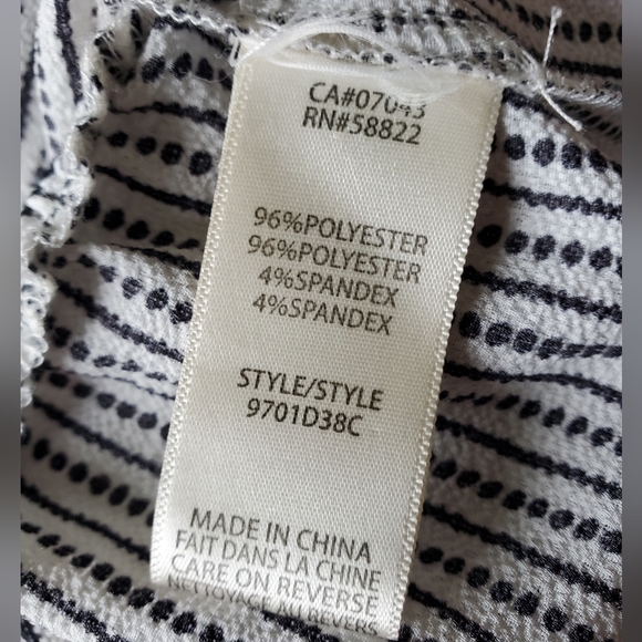 Max Studio Tie-waist Tunic, size L - Picture 8 of 9